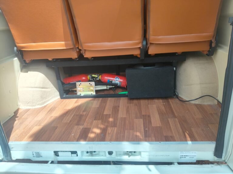 8 Seater Van Chennai