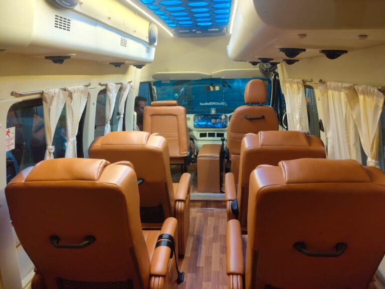 8 Seater Van Travels Chennai